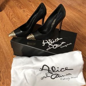 Alice and Olivia Black and Gold Pumps NWOT